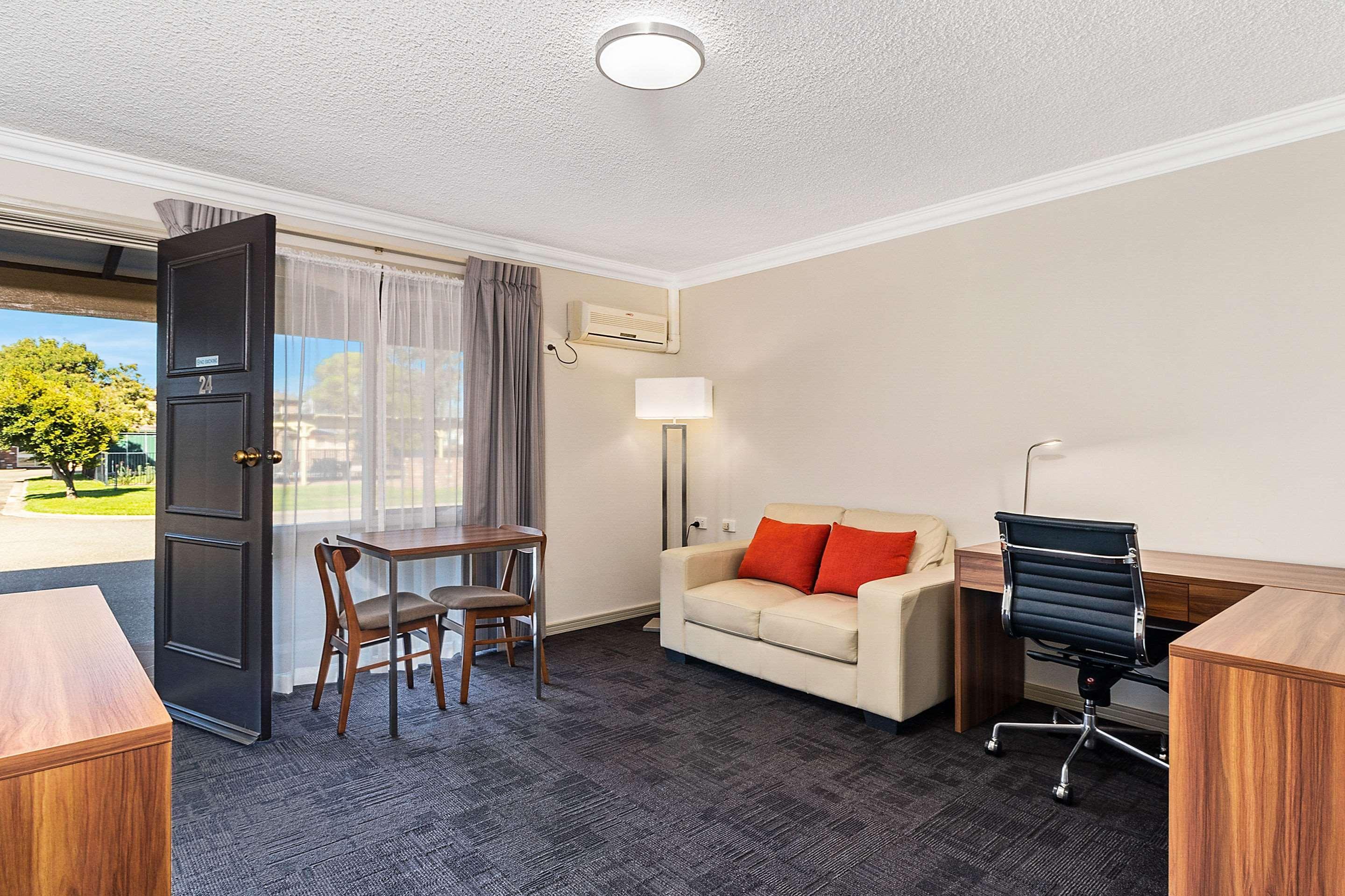 Quality Inn Carriage House Wagga Wagga Buitenkant foto