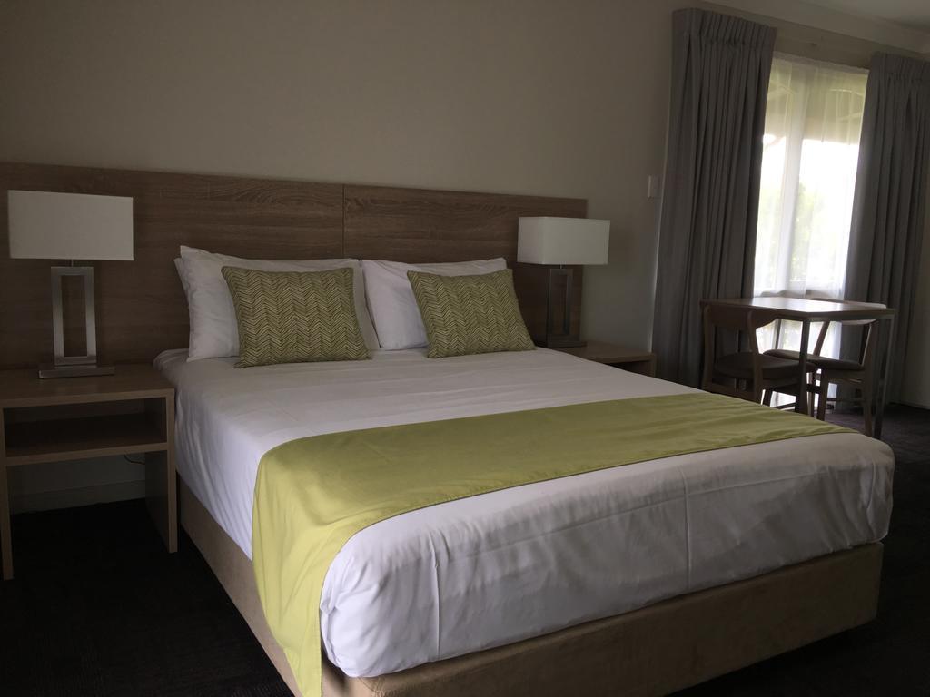 Quality Inn Carriage House Wagga Wagga Buitenkant foto