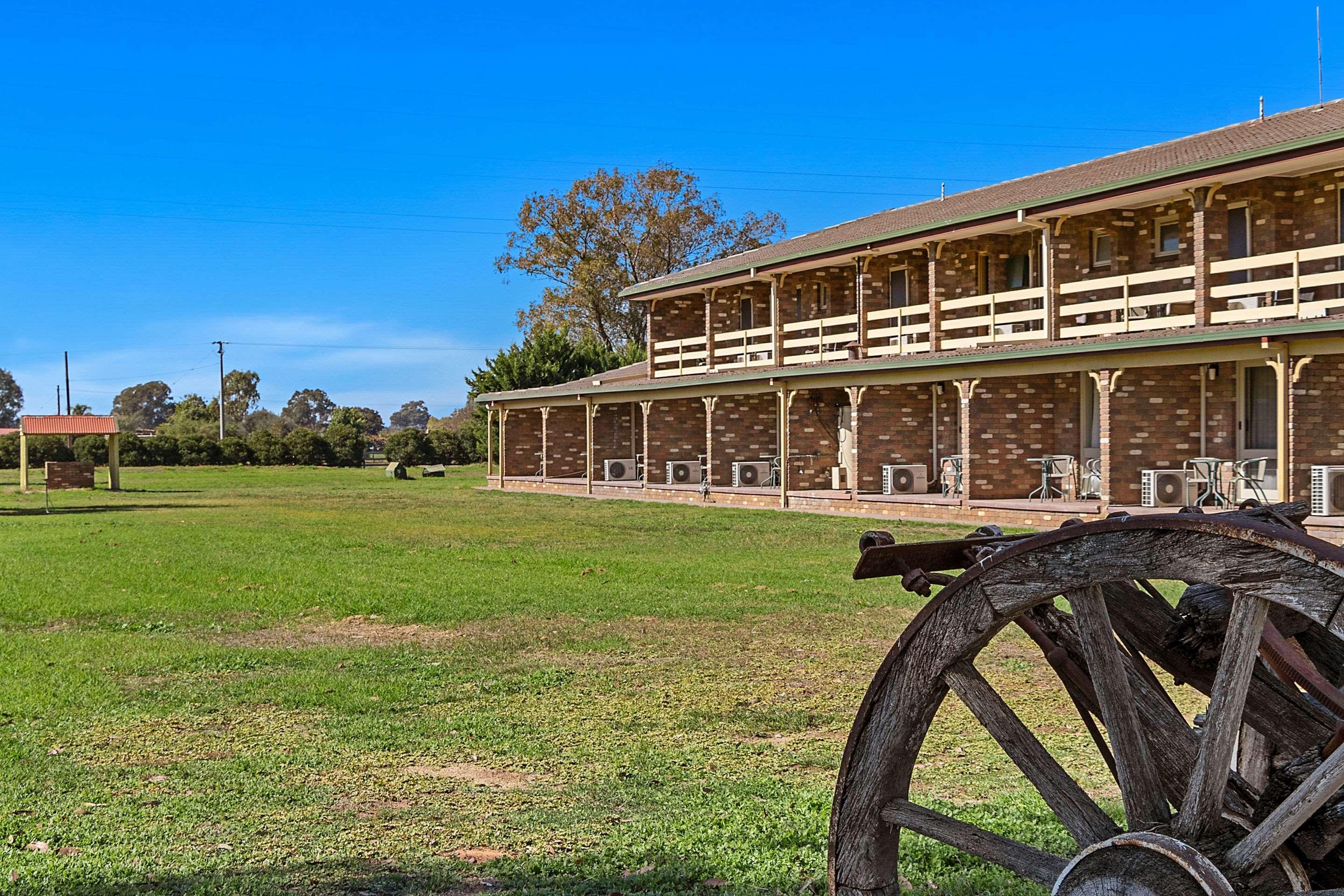 Quality Inn Carriage House Wagga Wagga Buitenkant foto