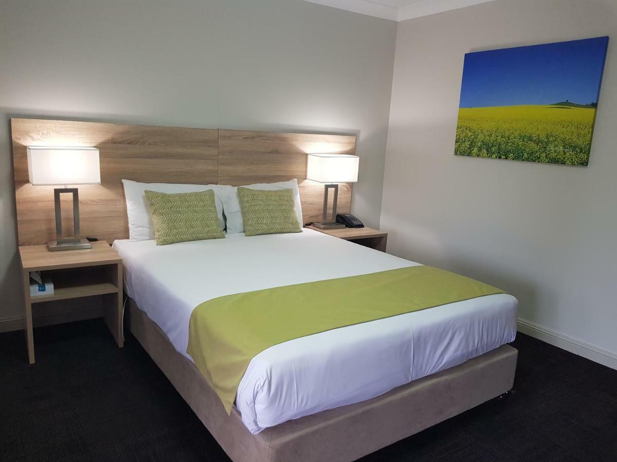 Quality Inn Carriage House Wagga Wagga Buitenkant foto